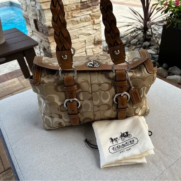 Coach Signature Brown and Tan Handbag - Picture 3 of 9